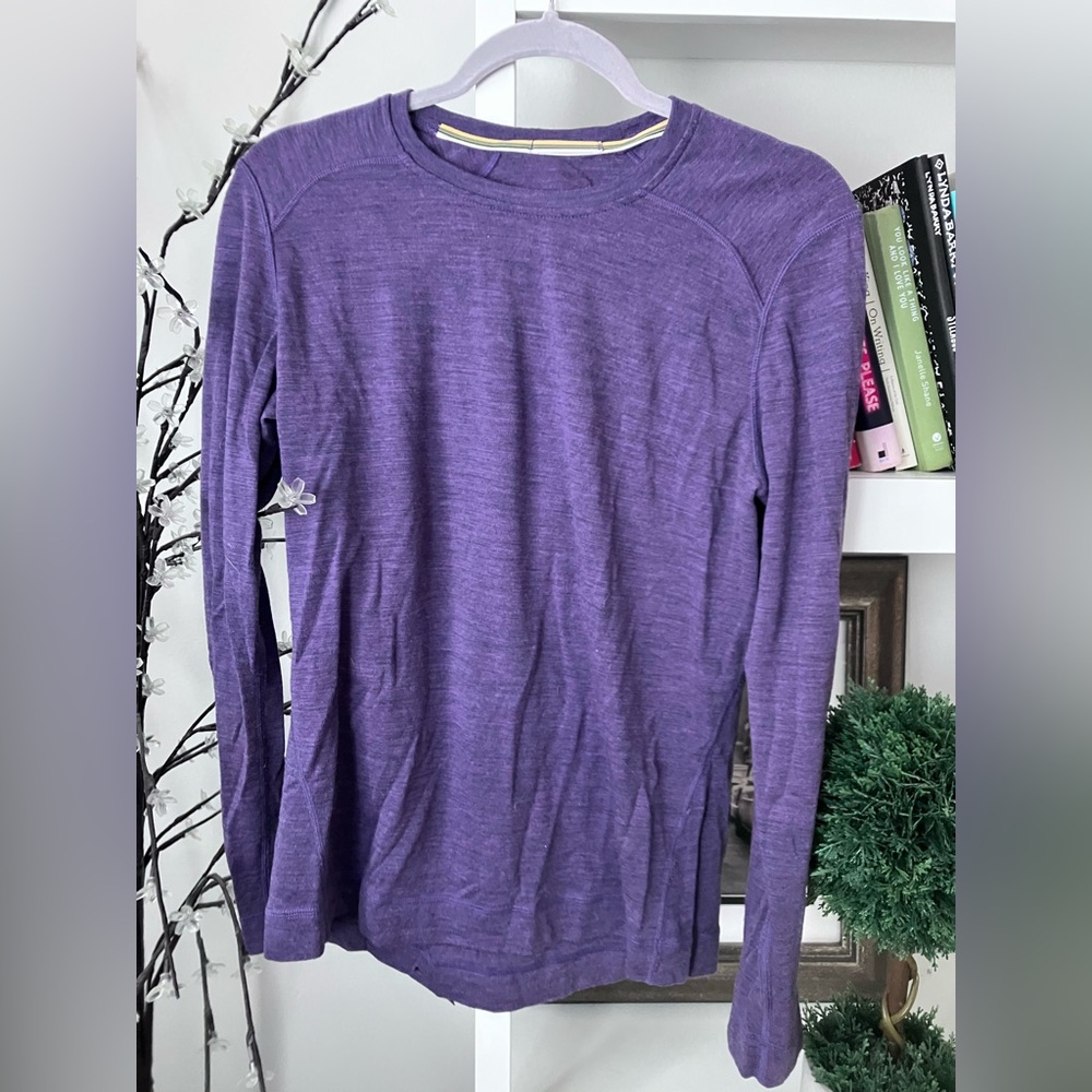 Smartwool women’s crew neck mid-weight purple base layer